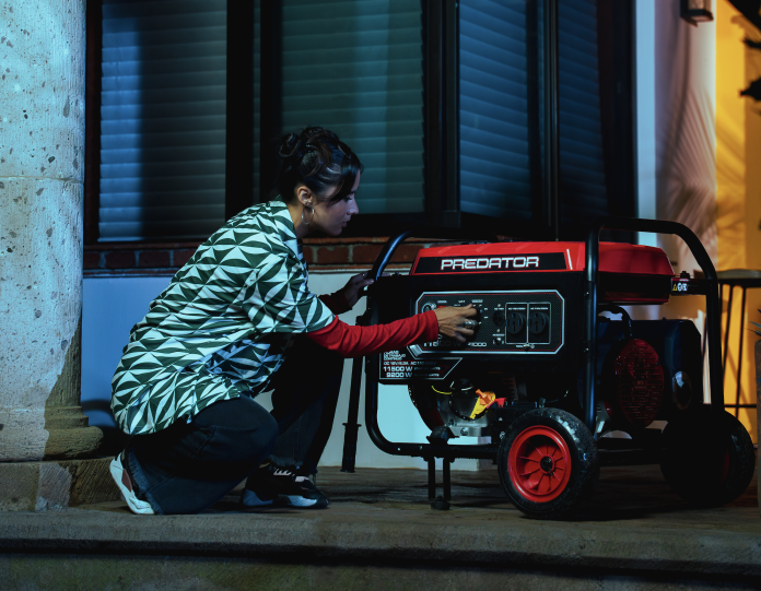 Generador Predator 11,500 Watts A Gasolina – P11000 - Cortesía Raiker